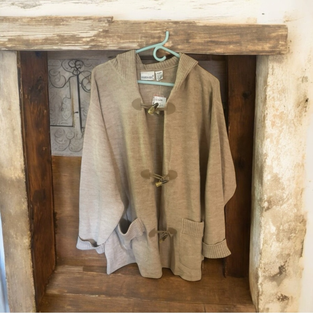 Women’s Fashion Bug 100% Merino Wool Tan size 22/24W Plus RN# 72882 made India